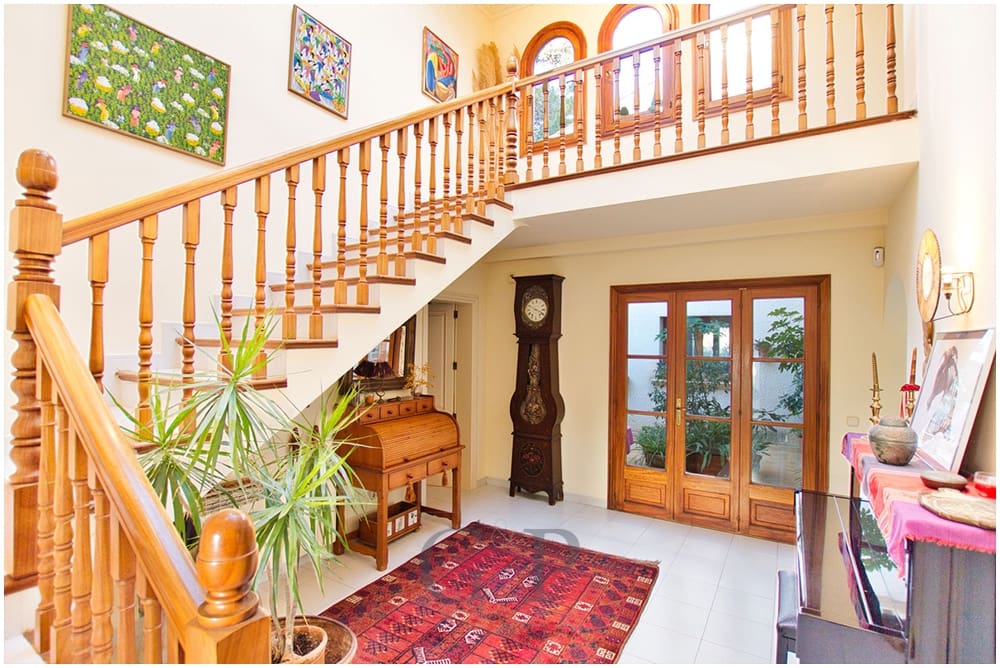 Chalet de 4 habitaciones en Cala Ratjada en venta con piscina - 1.695.000 € (Ref: 9552281)