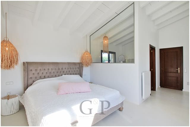 3 soverom Finca/Herregård til salgs i Capdepera med svømmebasseng - € 1 980 000 (Ref: 9552285)