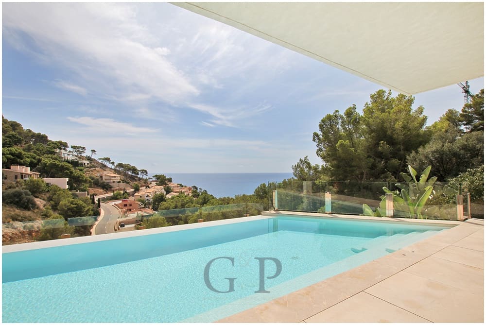 4 soveværelse Villa til salg i Canyamel med swimmingpool - € 3.995.000 (Ref: 9552291)