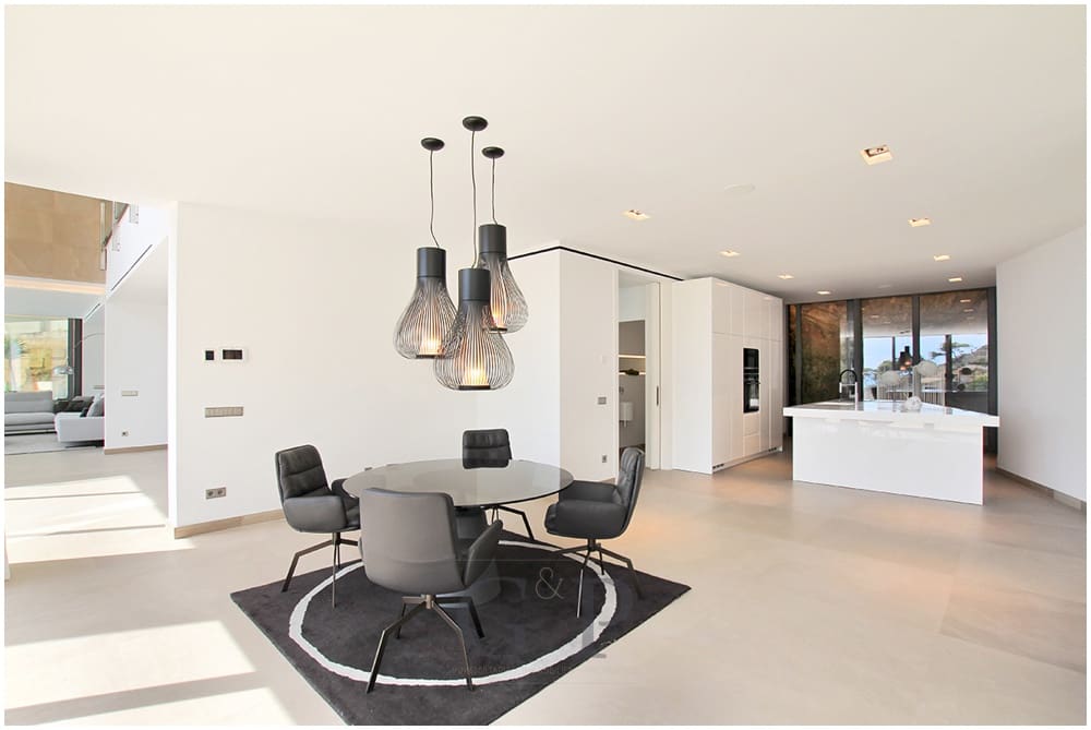 4 soveværelse Villa til salg i Canyamel med swimmingpool - € 3.995.000 (Ref: 9552291)