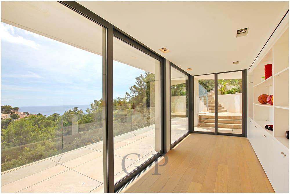 4 soveværelse Villa til salg i Canyamel med swimmingpool - € 3.995.000 (Ref: 9552291)