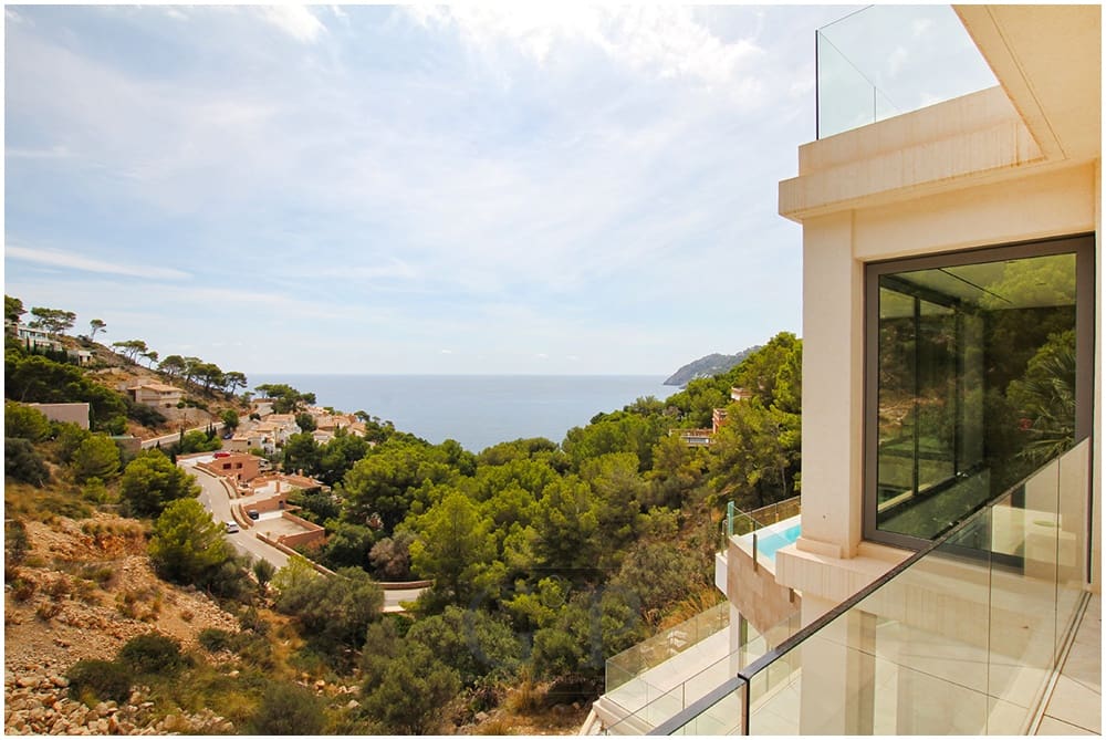 4 soveværelse Villa til salg i Canyamel med swimmingpool - € 3.995.000 (Ref: 9552291)