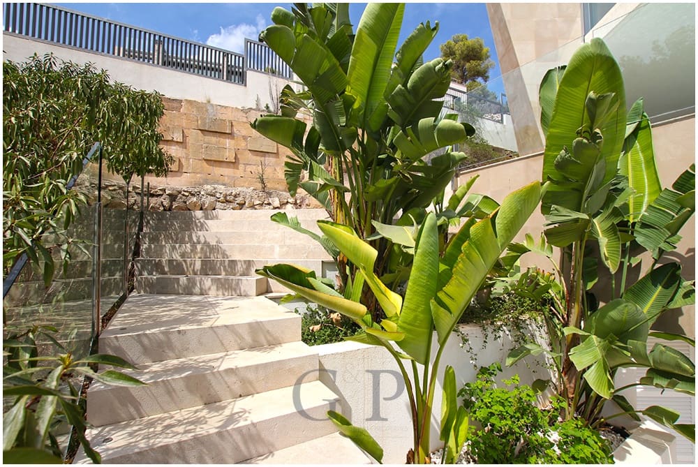 4 soveværelse Villa til salg i Canyamel med swimmingpool - € 3.995.000 (Ref: 9552291)