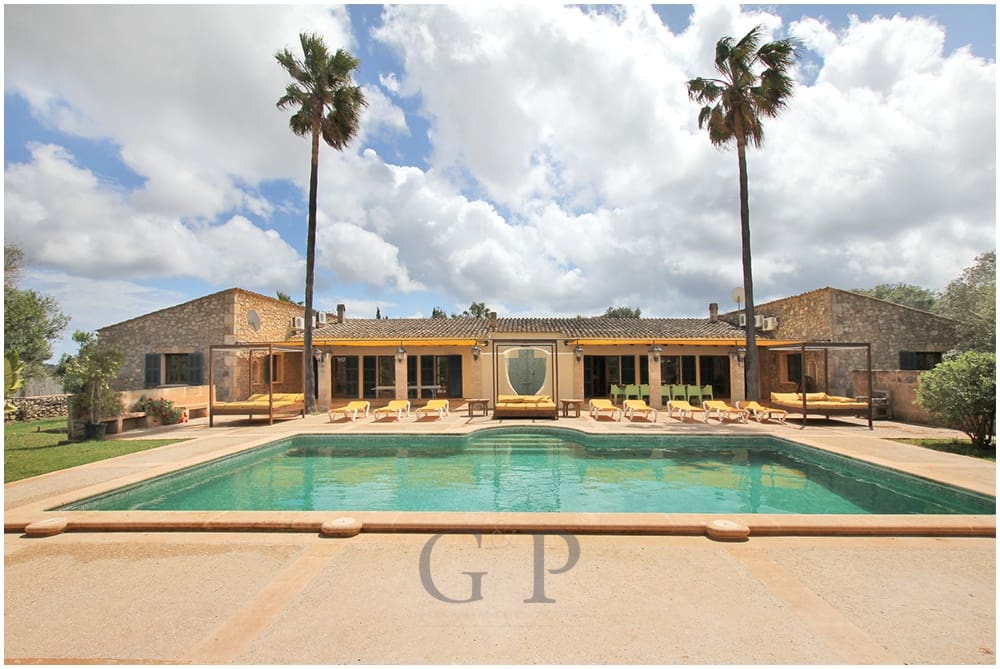 6 soverom Finca/Herregård til salgs i Canyamel med svømmebasseng - € 2 200 000 (Ref: 9552293)