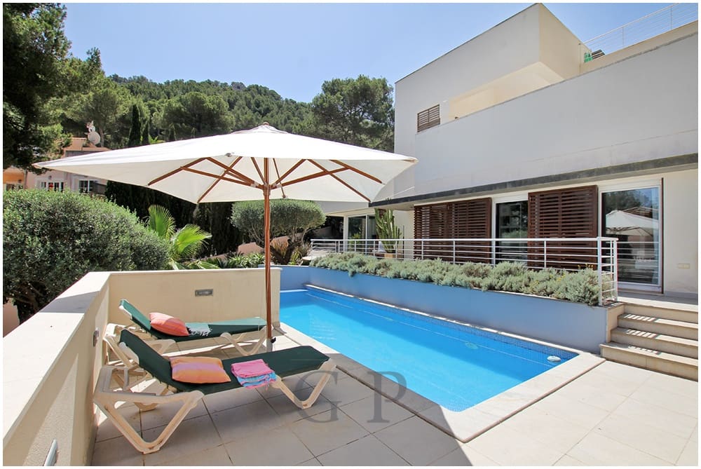 4 soveværelse Villa til salg i Canyamel med swimmingpool - € 1.249.000 (Ref: 9552294)