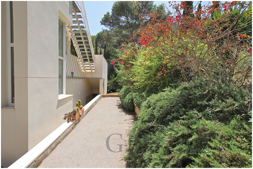 4 soveværelse Villa til salg i Canyamel med swimmingpool - € 1.249.000 (Ref: 9552294)