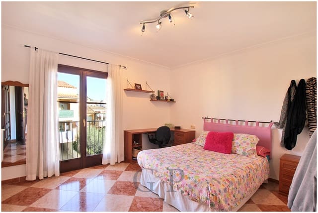 3 soveværelse Byhus til salg i Capdepera med swimmingpool - € 1.300.000 (Ref: 9552296)