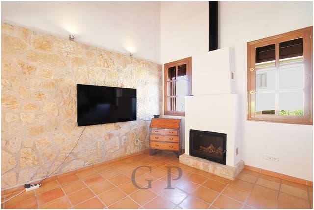 3 bedroom Townhouse for sale in Cala Ratjada, Capdepera with pool - € 695,000 (Ref: 9552297)