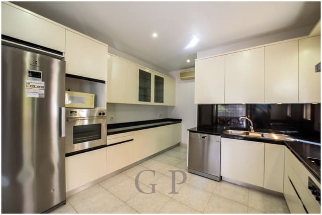 3 bedroom Villa for sale in Portocristo / Port de Manacor, Manacor with pool - € 1,590,000 (Ref: 9552298)