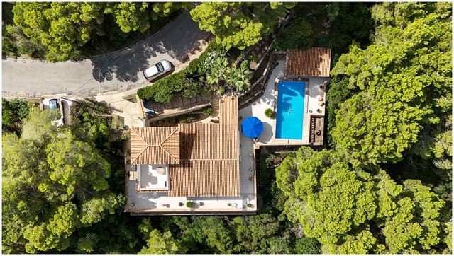 3 bedroom Villa for sale in Canyamel, Capdepera with pool - € 1,290,000 (Ref: 9552299)