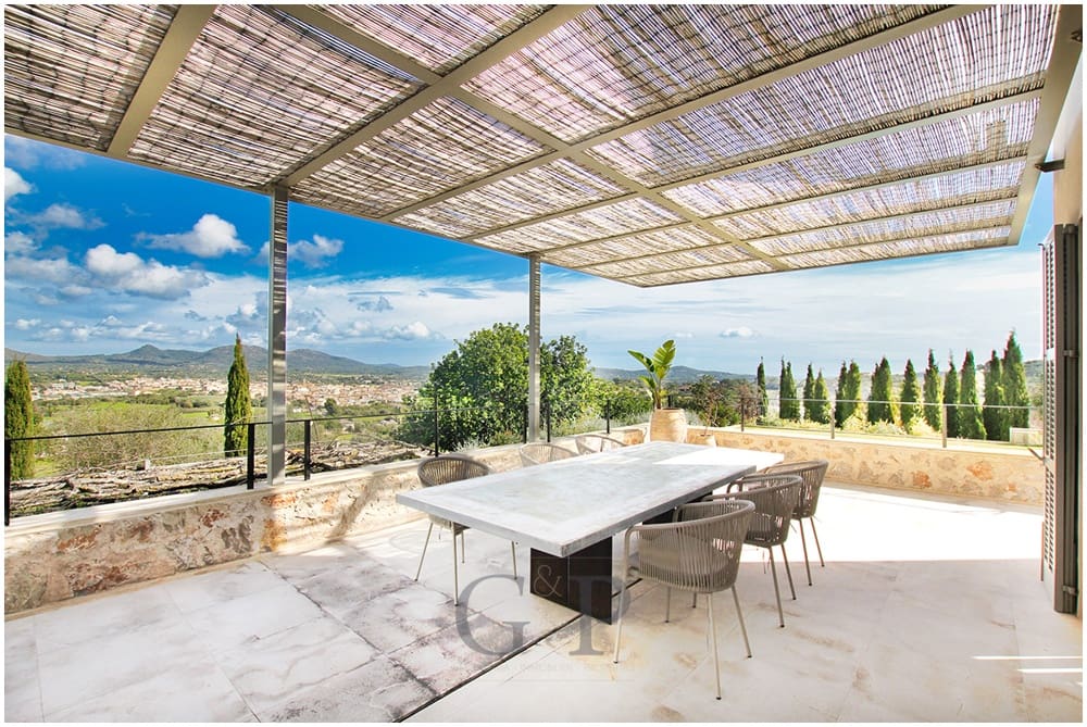 4 bedroom Finca/Country House for sale in Sant Llorenc des Cardassar with pool - € 2,690,000 (Ref: 9571942)