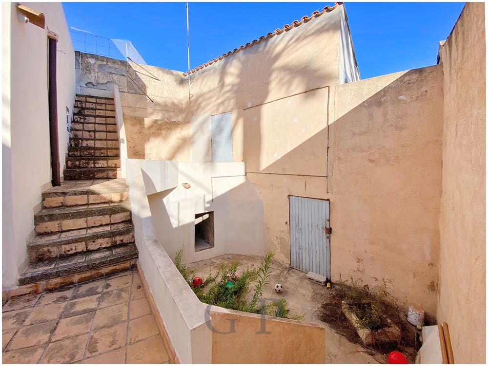 6 quarto Casa em Banda para venda em Capdepera - 425 000 € (Ref: 9580262)