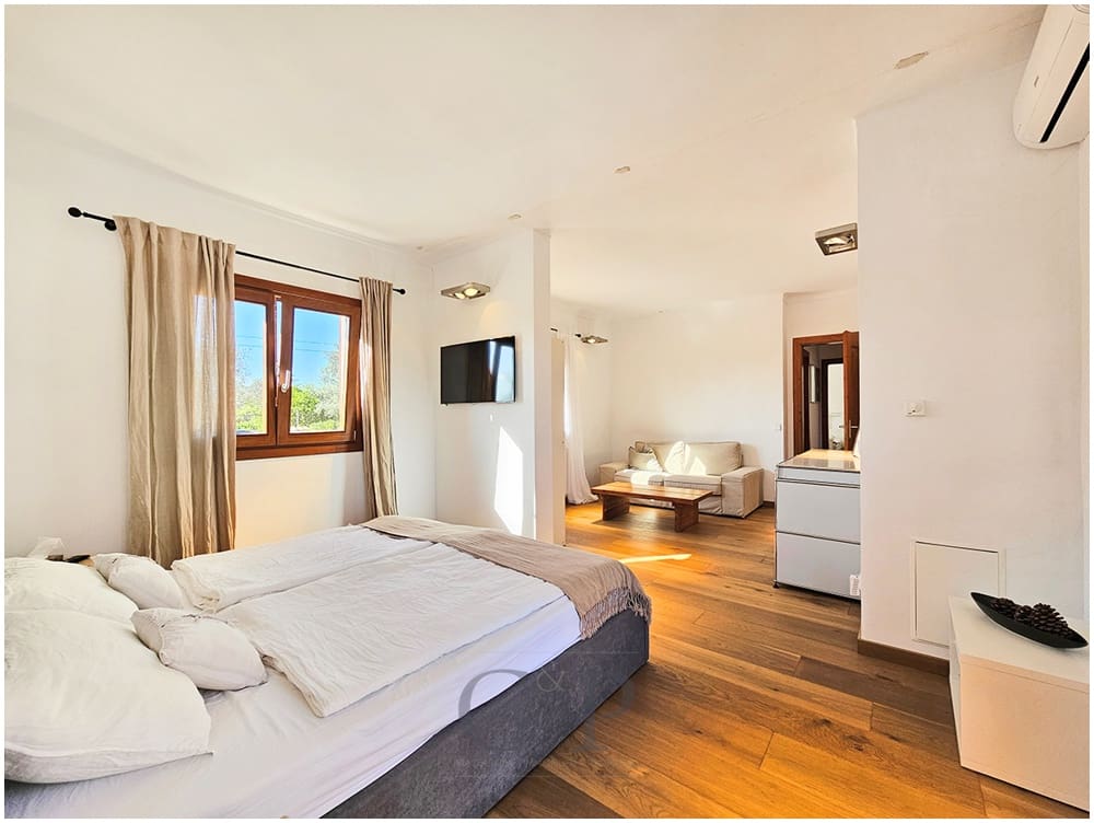 5 chambre Finca/Maison de Campagne à vendre à Capdepera avec piscine - 2 980 000 € (Ref: 9580263)