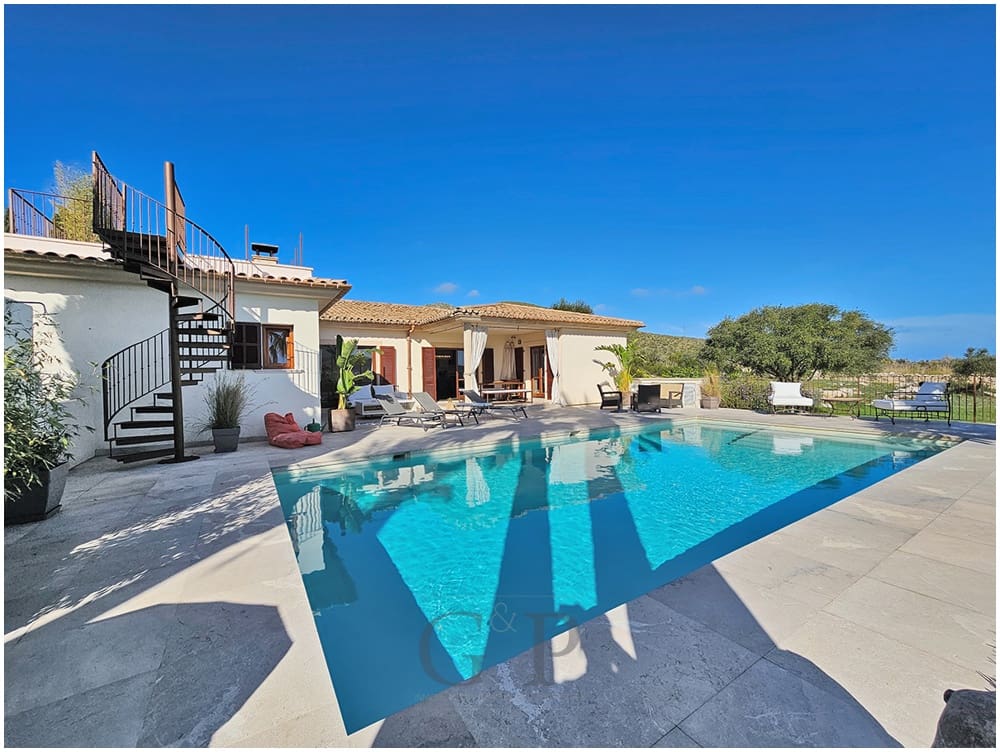 5 chambre Finca/Maison de Campagne à vendre à Capdepera avec piscine - 2 980 000 € (Ref: 9580263)