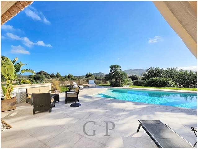 5 chambre Finca/Maison de Campagne à vendre à Capdepera avec piscine - 2 980 000 € (Ref: 9580263)