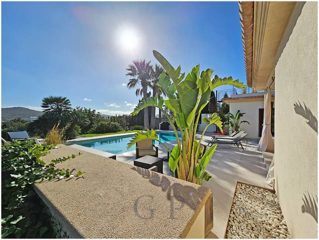 5 chambre Finca/Maison de Campagne à vendre à Capdepera avec piscine - 2 980 000 € (Ref: 9580263)