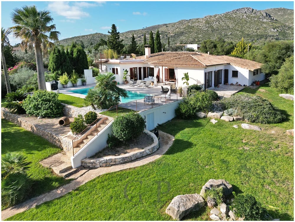 5 chambre Finca/Maison de Campagne à vendre à Capdepera avec piscine - 2 980 000 € (Ref: 9580263)