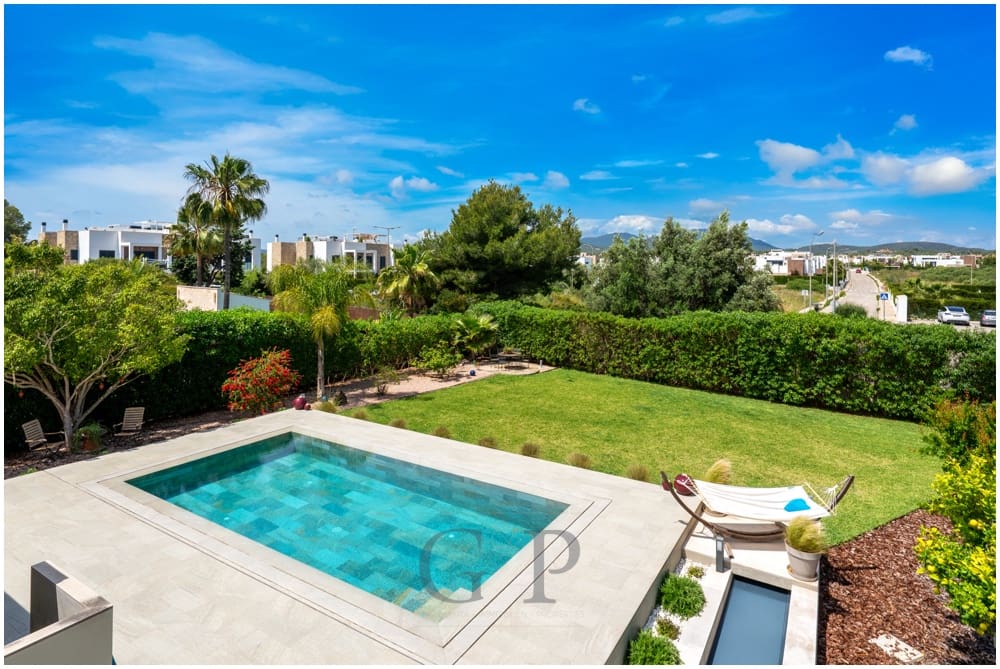 3 quarto Moradia para venda em Cala Murada com piscina - 1 250 000 € (Ref: 9580271)