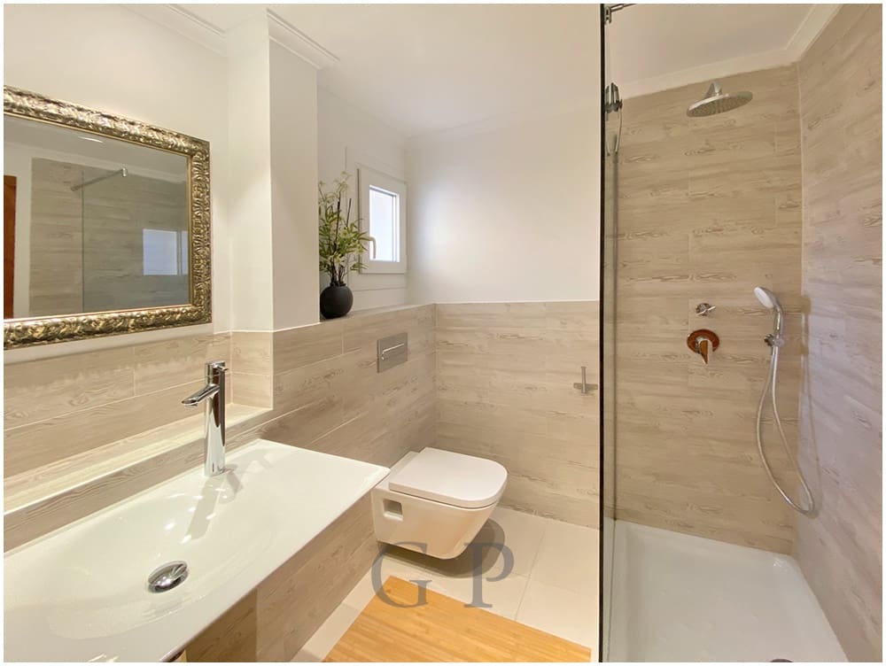 6 bedroom Villa for sale in Cala Ratjada with pool - € 1,870,000 (Ref: 9598199)