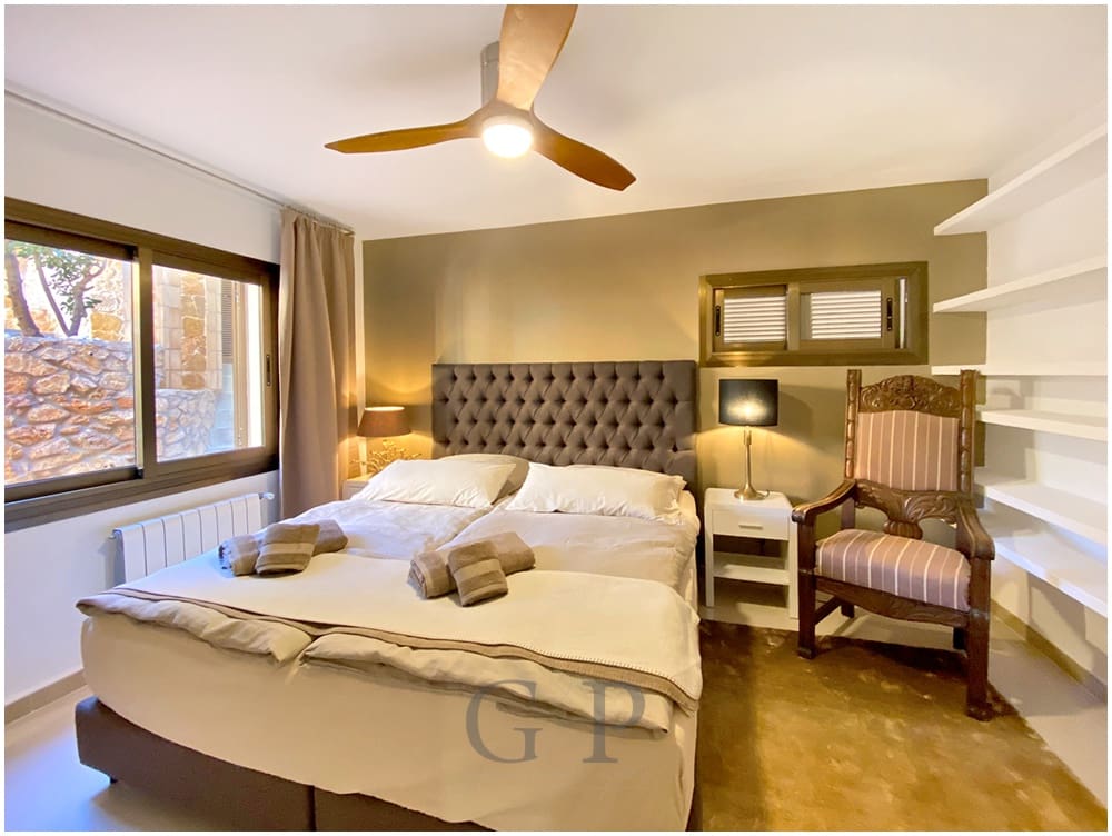 6 bedroom Villa for sale in Cala Ratjada with pool - € 1,870,000 (Ref: 9598199)