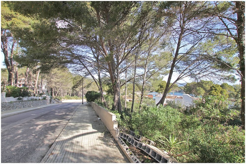 Rakentamaton maa myytävänä paikassa Font de Sa Cala / Font de La Cala - 820 000 € (Ref: 9631438)