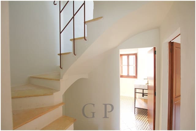 3 slaapkamer Huis te koop in Capdepera met zwembad - € 850.000 (Ref: 9688576)