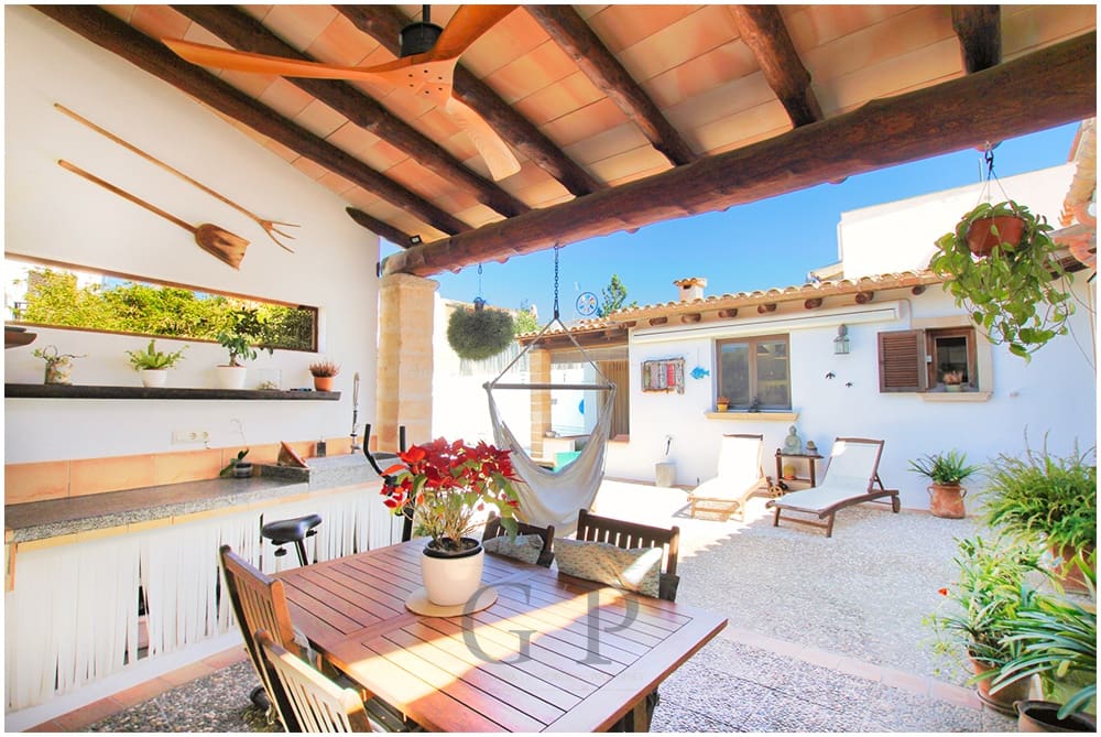 3 bedroom Townhouse for sale in Capdepera with pool - € 750,000 (Ref: 9699984)
