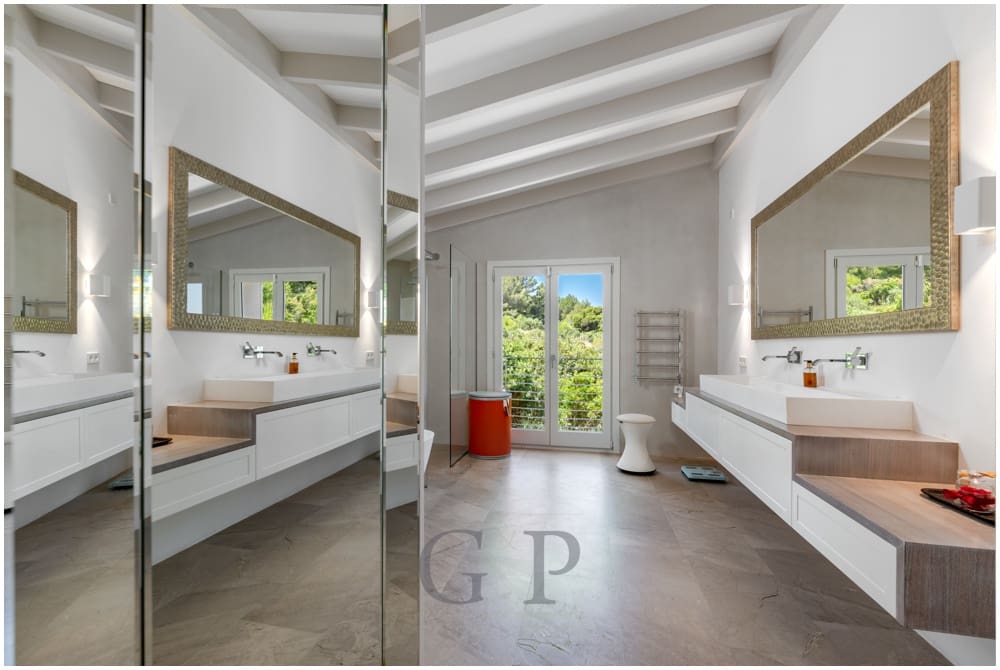 5 makuuhuone Maalaistalo myytävänä paikassa Colonia de Sant Pere / Colonia de San Pedro mukana uima-altaan - 4 900 000 € (Ref: 9756689)