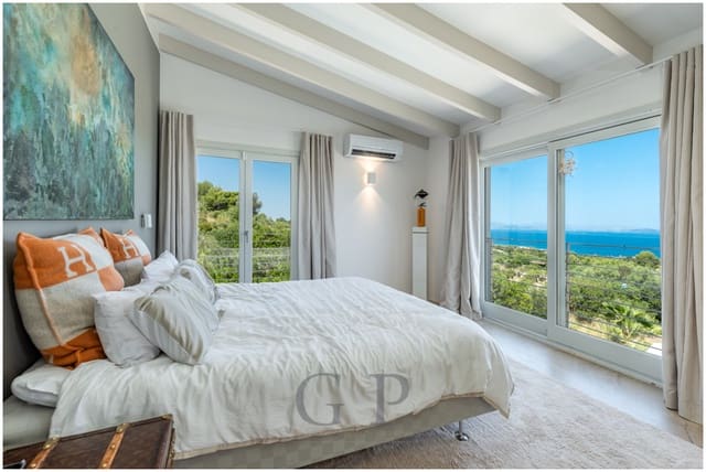 5 makuuhuone Maalaistalo myytävänä paikassa Colonia de Sant Pere / Colonia de San Pedro, Artà mukana uima-altaan - 4 900 000 € (Ref: 9756689)