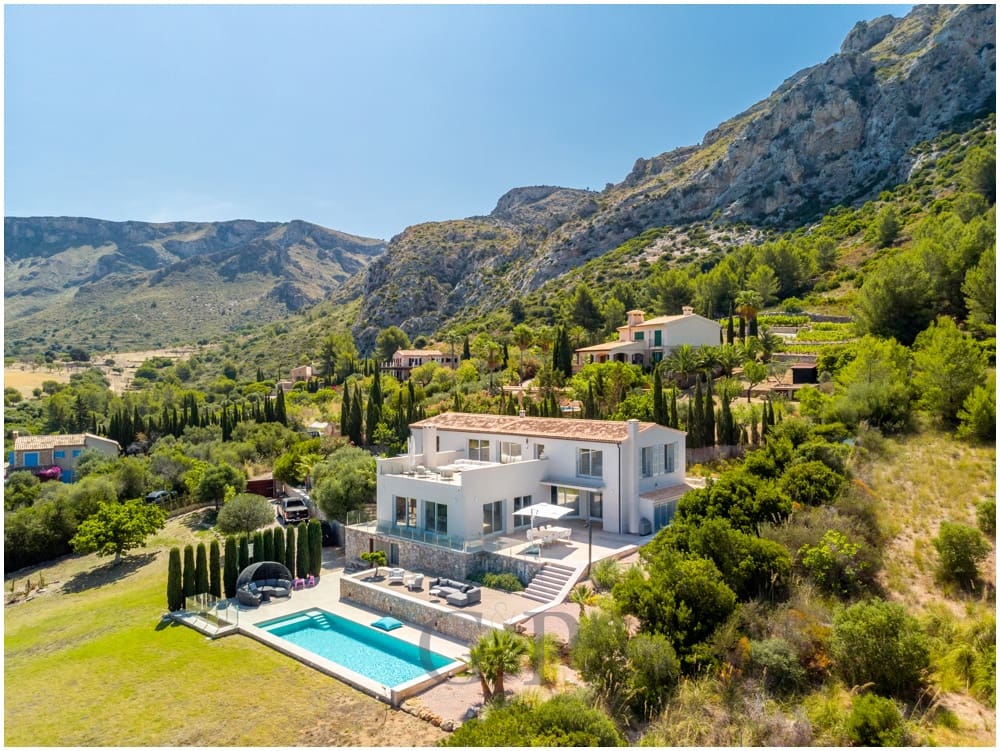 5 makuuhuone Maalaistalo myytävänä paikassa Colonia de Sant Pere / Colonia de San Pedro mukana uima-altaan - 4 900 000 € (Ref: 9756689)