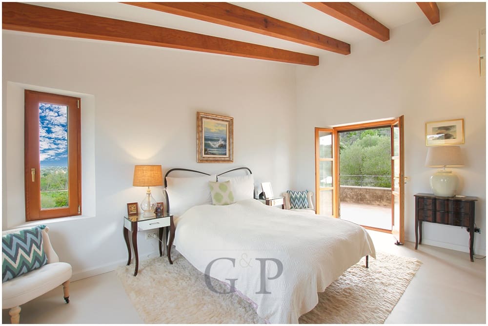 3 sovrum Finca/Hus på landet till salu i Son Servera med pool - 1 980 000 € (Ref: 9761391)