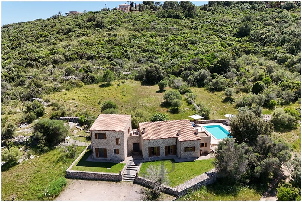 3 bedroom Finca/Country House for sale in Son Servera with pool - € 1,980,000 (Ref: 9761391)