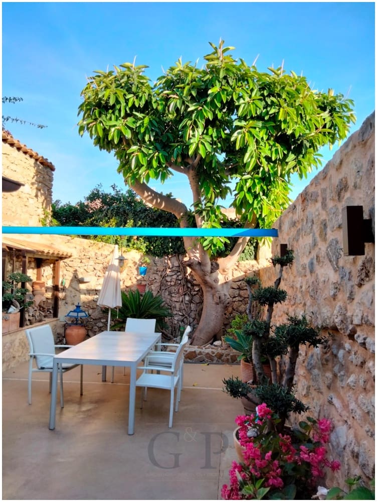 2 bedroom Townhouse for sale in Arta - € 415,000 (Ref: 9791299)
