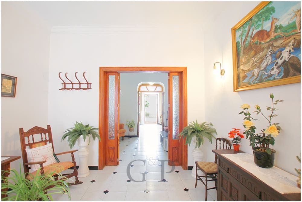 4 quarto Casa em Banda para venda em Arta - 625 000 € (Ref: 9816509)