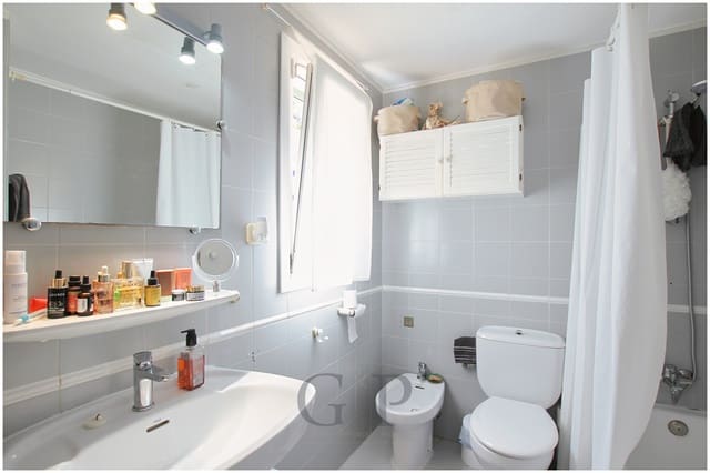 2 chambre Appartement à vendre à Capdepera avec piscine - 425 000 € (Ref: 9840463)
