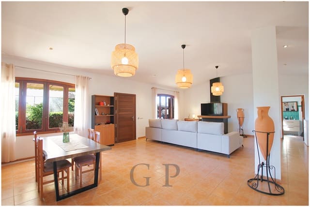 3 sypialnia Finka/Dom wiejski na sprzedaż w Manacor z basenem - 780 000 € (Ref: 9850501)