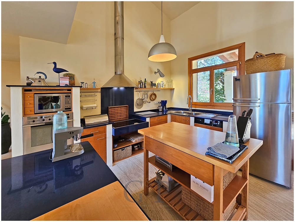 4 soverom Villa til salgs i Costa de los Pinos med svømmebasseng - € 3 300 000 (Ref: 9853026)