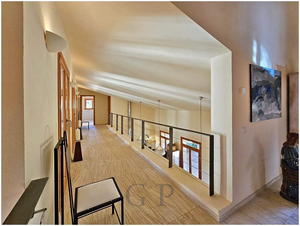 4 soverom Villa til salgs i Costa de los Pinos med svømmebasseng - € 3 300 000 (Ref: 9853026)