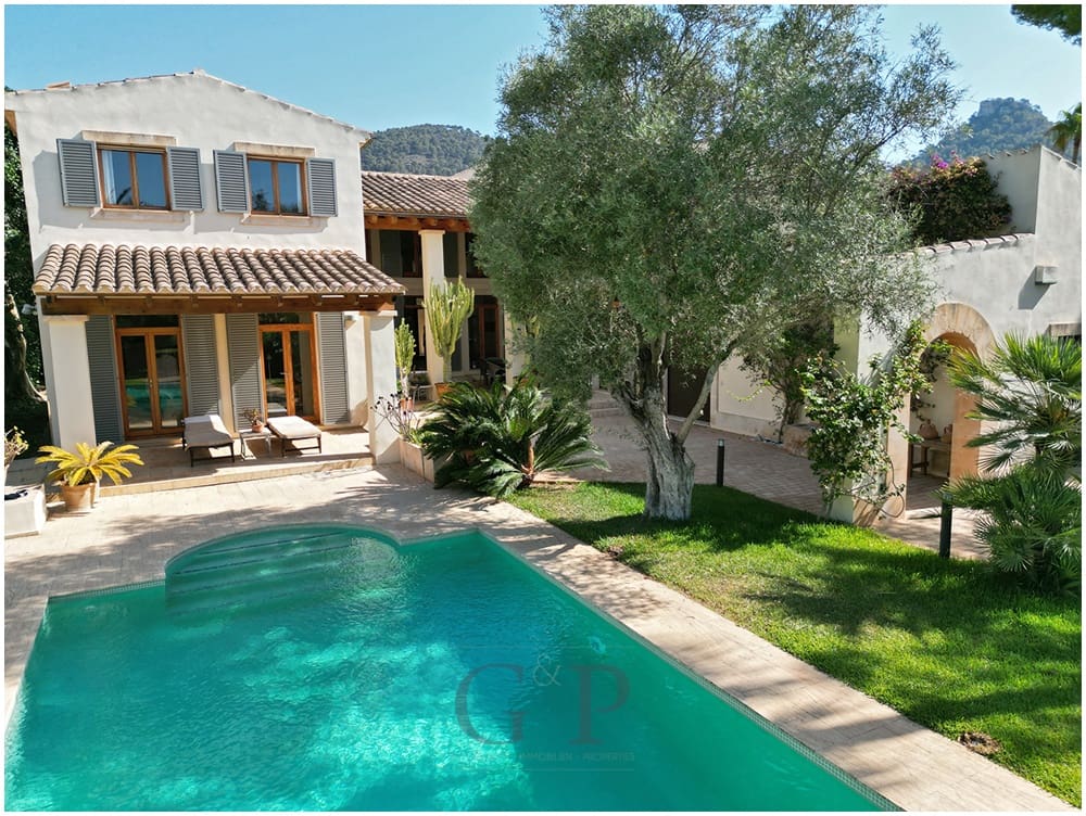 4 soverom Villa til salgs i Costa de los Pinos med svømmebasseng - € 3 300 000 (Ref: 9853026)