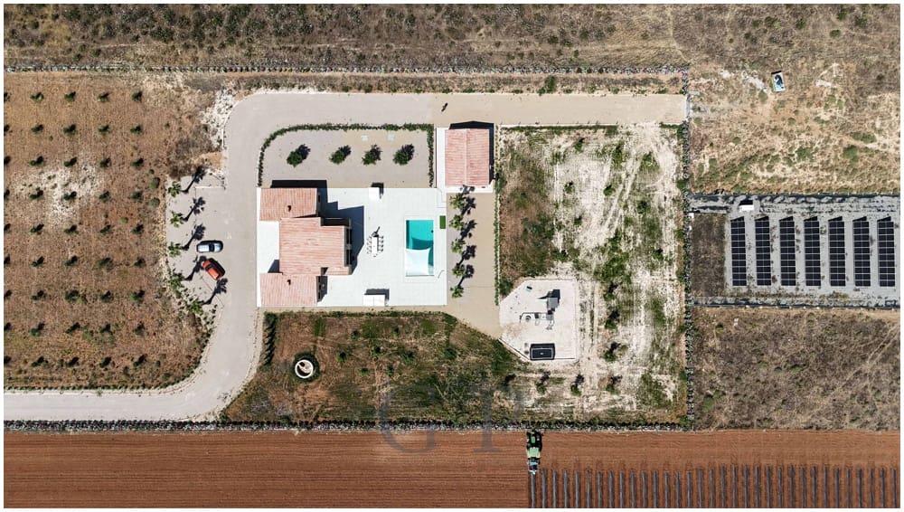 5 soverom Finca/Herregård til salgs i Vilafranca de Bonany med svømmebasseng - € 2 250 000 (Ref: 9879879)