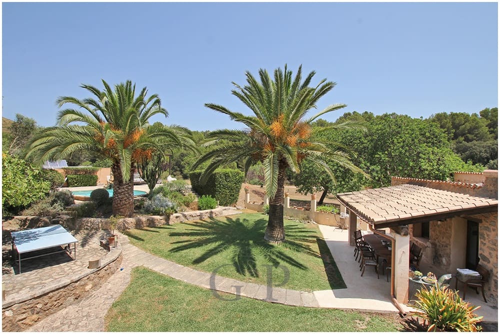 6 soveværelse Finca/Landehus til salg i Arta med swimmingpool - € 2.200.000 (Ref: 9891217)