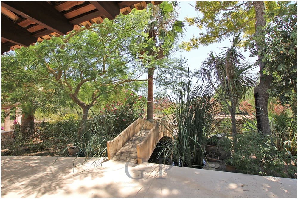 6 soveværelse Finca/Landehus til salg i Arta med swimmingpool - € 2.200.000 (Ref: 9891217)