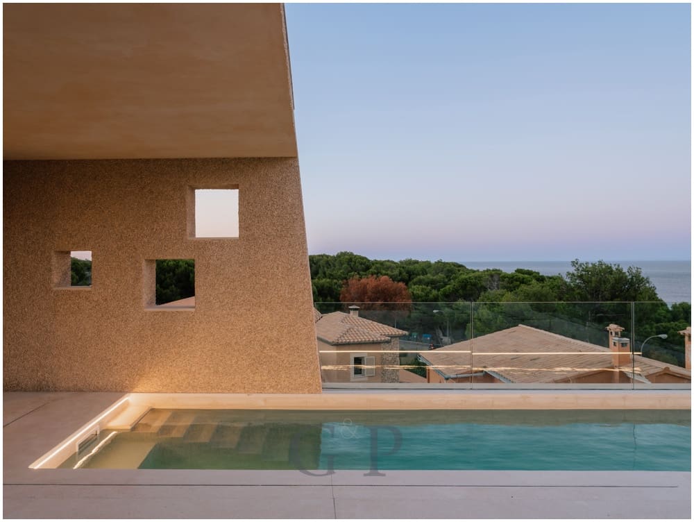 6 soveværelse Villa til salg i Cala Mesquida med swimmingpool - € 2.590.000 (Ref: 9902456)