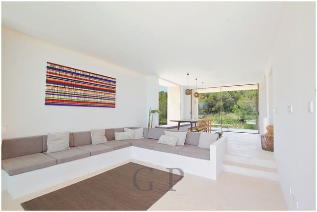 6 soveværelse Villa til salg i Cala Mesquida, Capdepera med swimmingpool - € 2.590.000 (Ref: 9902456)
