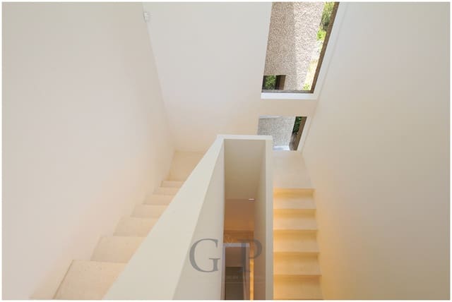 6 soveværelse Villa til salg i Cala Mesquida, Capdepera med swimmingpool - € 2.590.000 (Ref: 9902456)