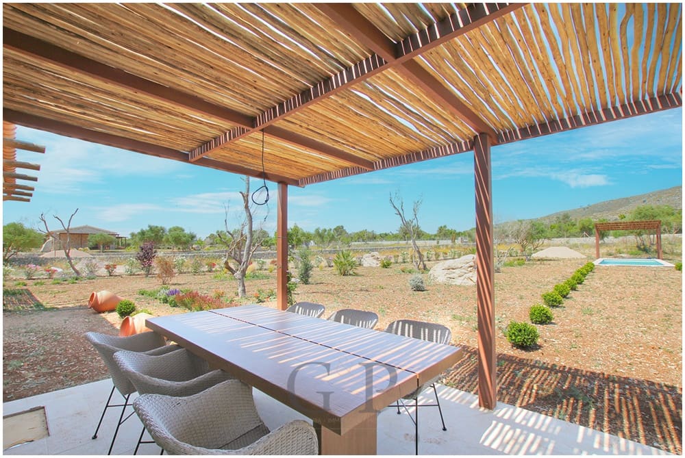 3 slaapkamer Finca/Landhuis te koop in Capdepera met zwembad - € 2.750.000 (Ref: 9934932)