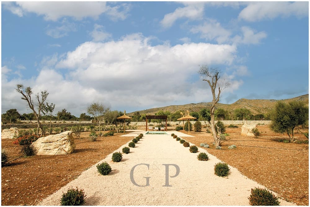 3 bedroom Finca/Country House for sale in Capdepera with pool - € 2,290,000 (Ref: 9934932)