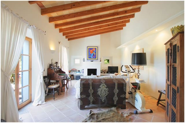 3 soverom Finca/Herregård til salgs i Artà med svømmebasseng - € 1 765 000 (Ref: 9977564)