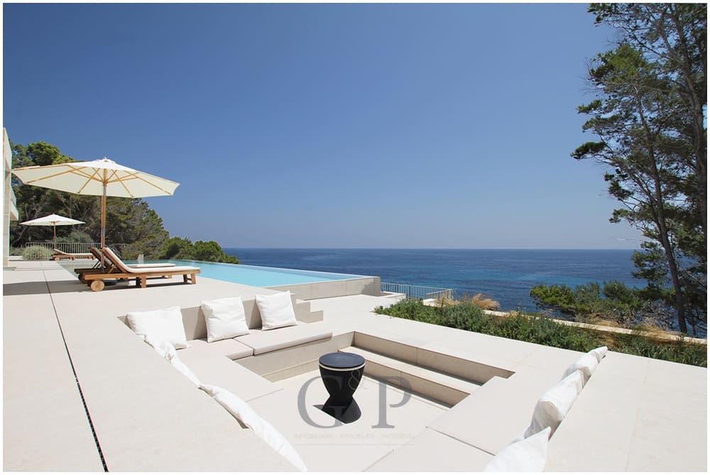 5 makuuhuone Huvila myytävänä paikassa Font de Sa Cala / Font de La Cala mukana uima-altaan - 11 750 000 € (Ref: 9995311)