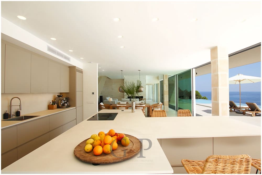 5 makuuhuone Huvila myytävänä paikassa Font de Sa Cala / Font de La Cala mukana uima-altaan - 11 750 000 € (Ref: 9995311)